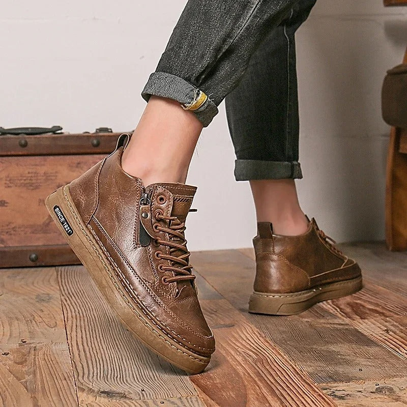 RAVEN: BOTAS TRIPLE COSTURA QUE DOMINAN LA CIUDAD