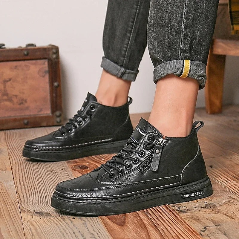 RAVEN: BOTAS TRIPLE COSTURA QUE DOMINAN LA CIUDAD