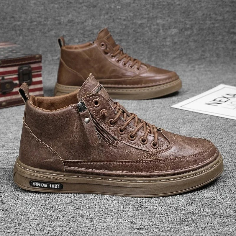 RAVEN: BOTAS TRIPLE COSTURA QUE DOMINAN LA CIUDAD